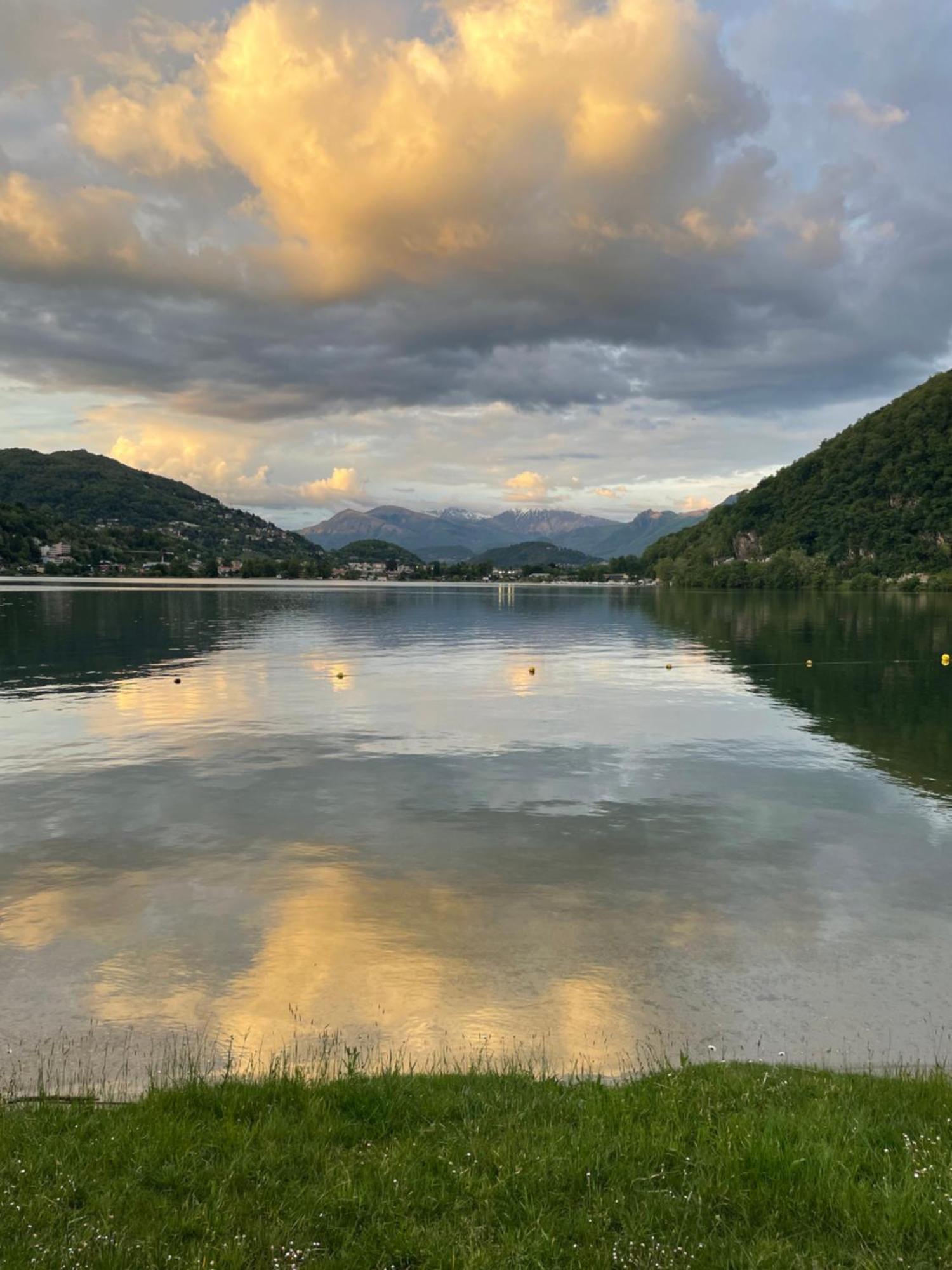 Reflections At The Lake Lavena Ponte Tresa Exterior foto
